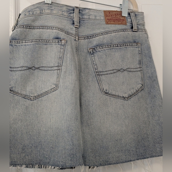 Lucky Brand denim skirt - Picture 2 of 5